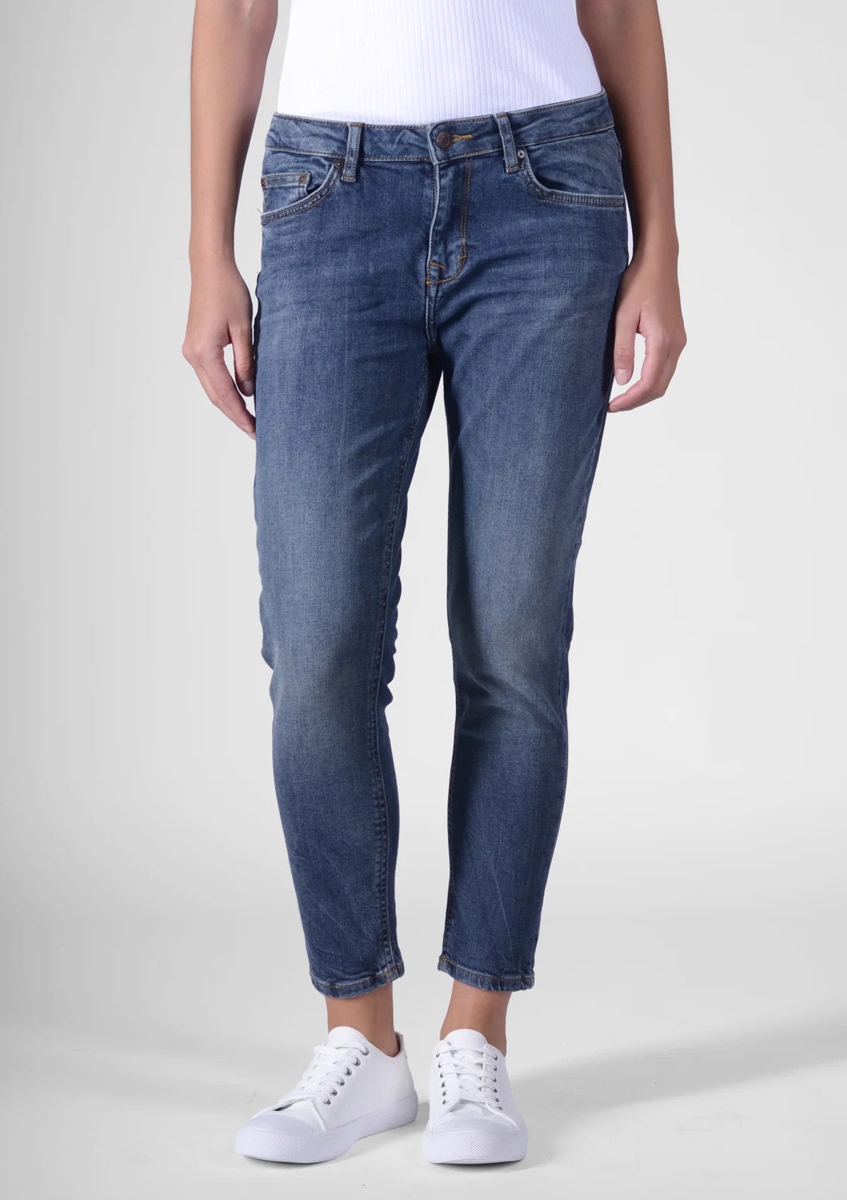 LTB Eliana Morava X Jean