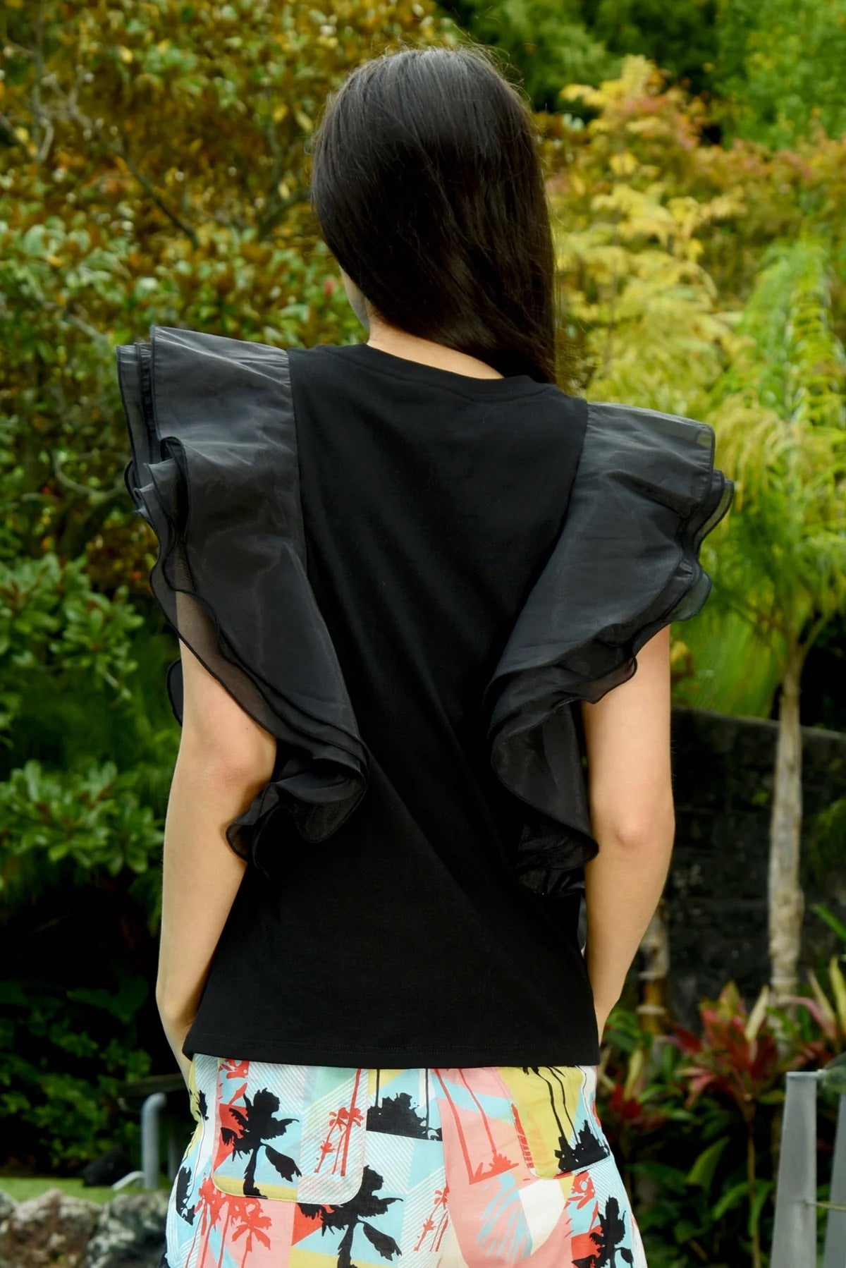 On The Ruffle Top - Black