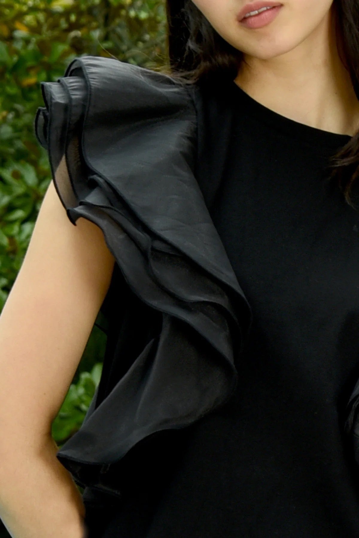 On The Ruffle Top - Black