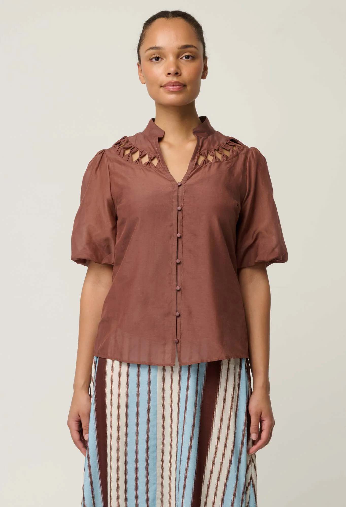 Coralie Cotton Silk Smock Blouse in Garnet