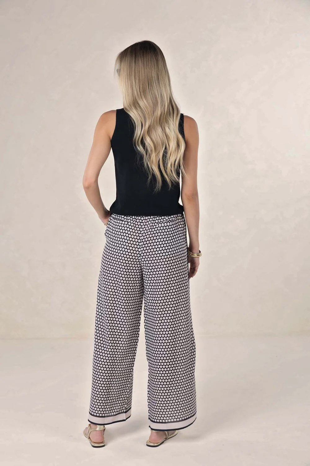 Hexi Pant - Black/Cream
