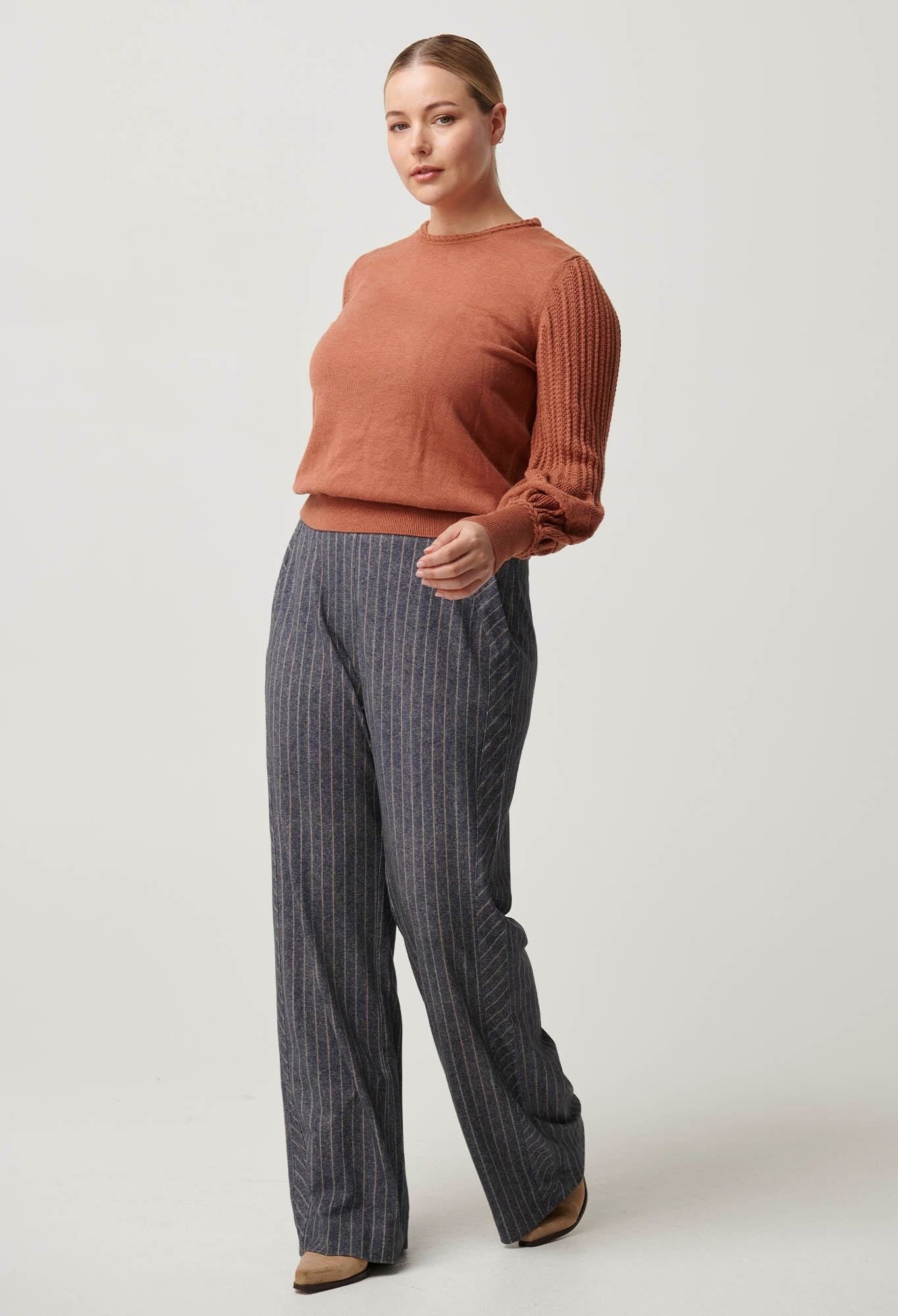 Eastyn Merino Wool Blend in Tawny