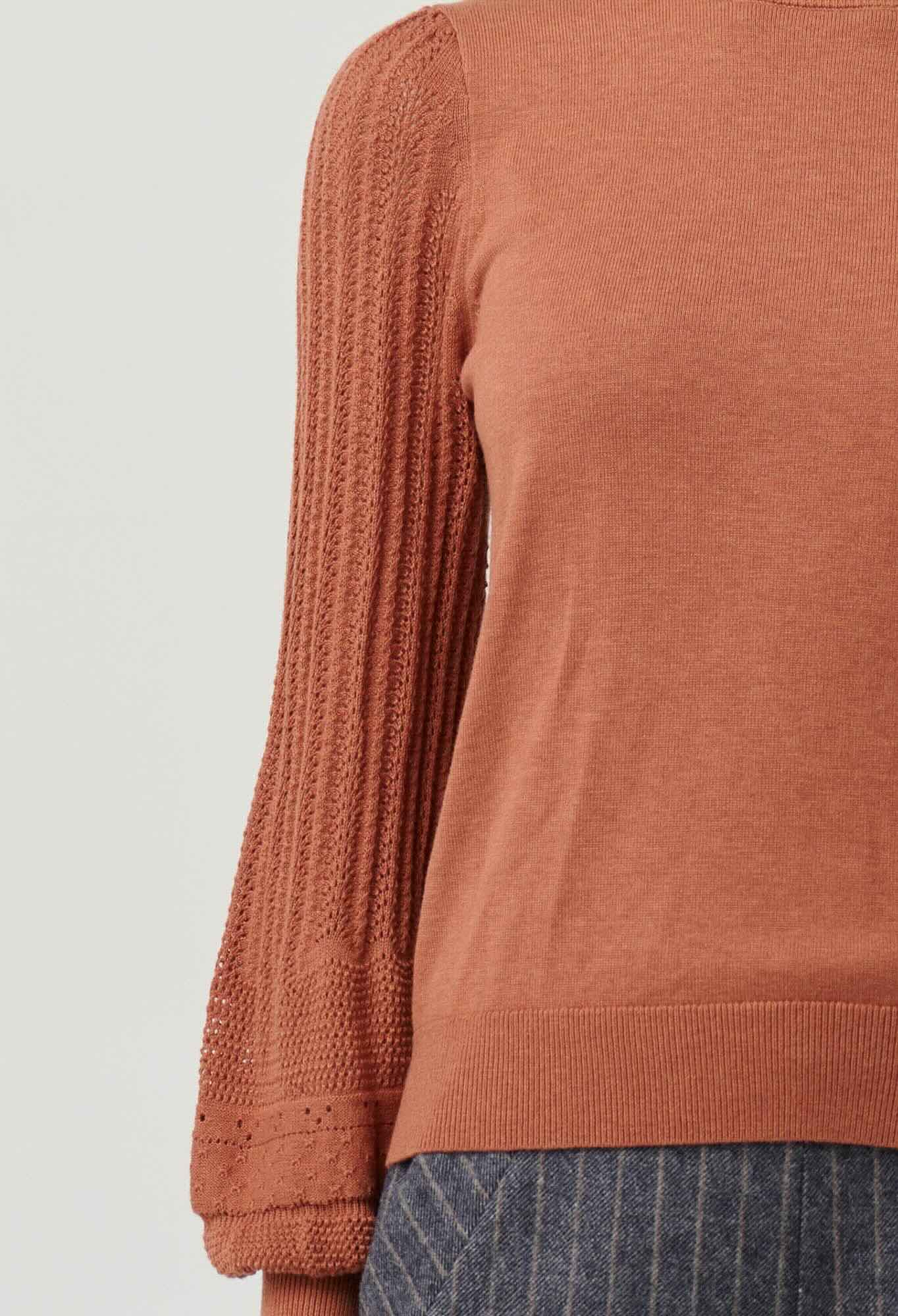 Eastyn Merino Wool Blend in Tawny