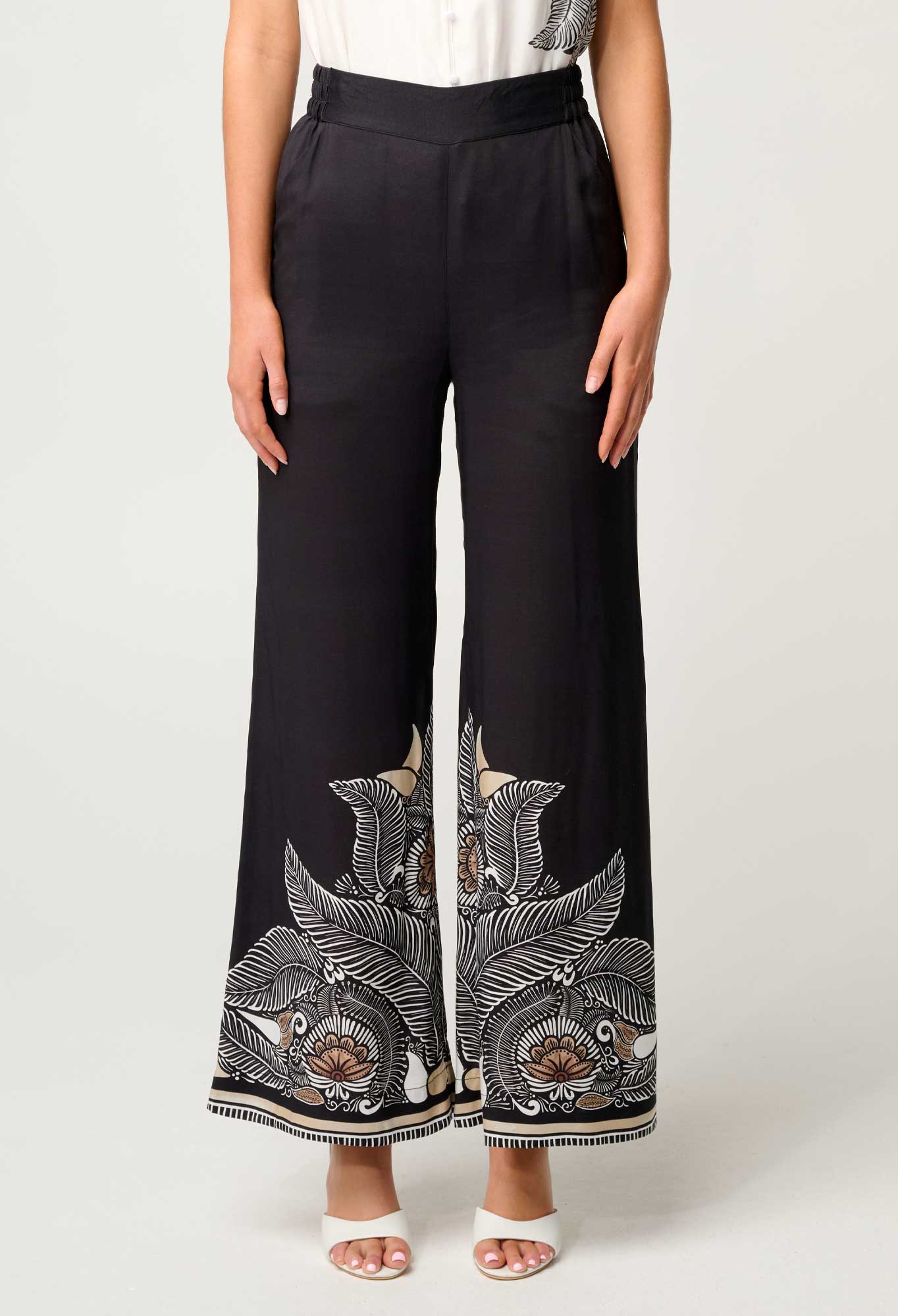 Willow Viscose Faille Contrast Panel Pant In Onyx Casablanca