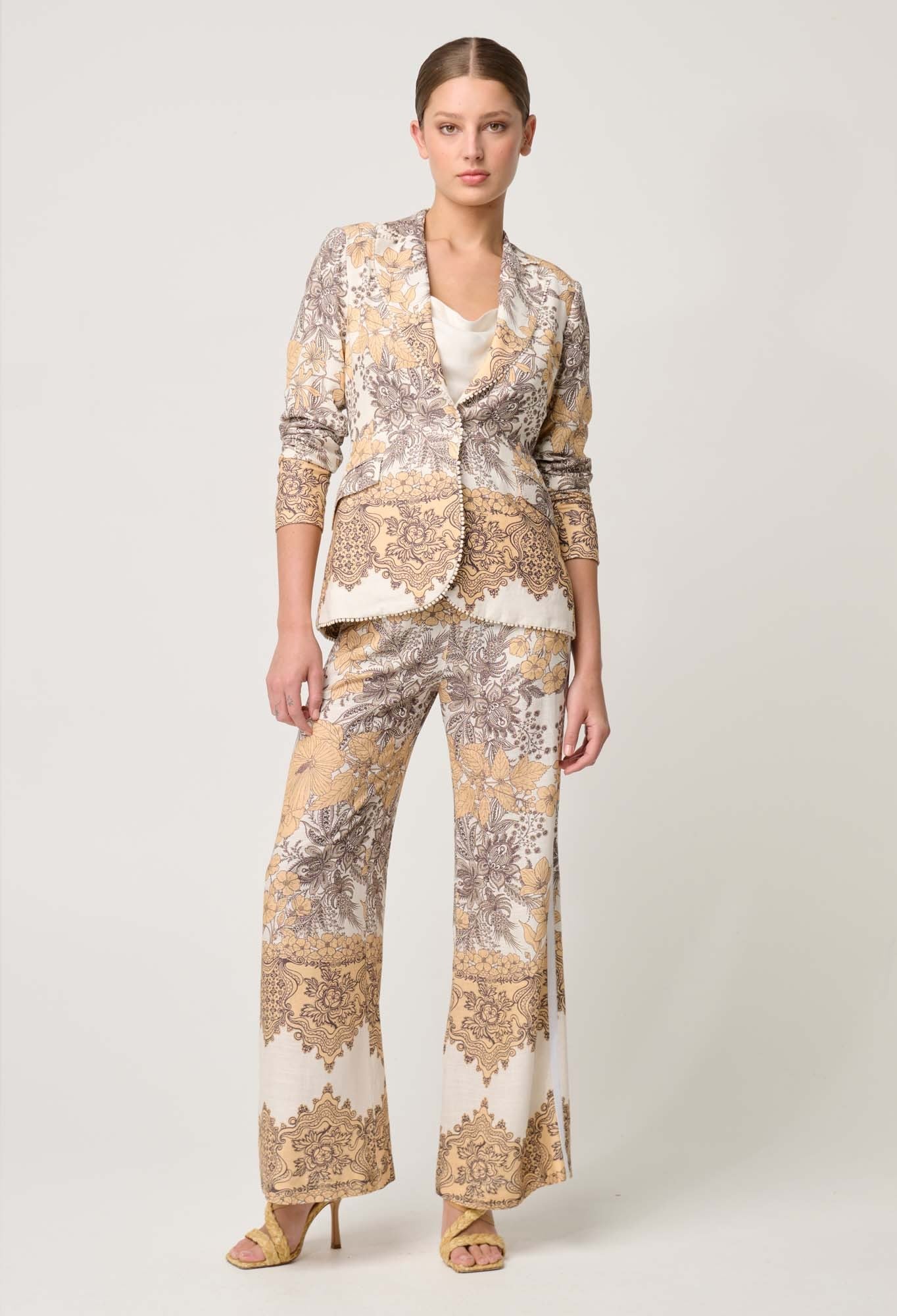 Bahia Linen Viscose Blazer in Golden Mallow