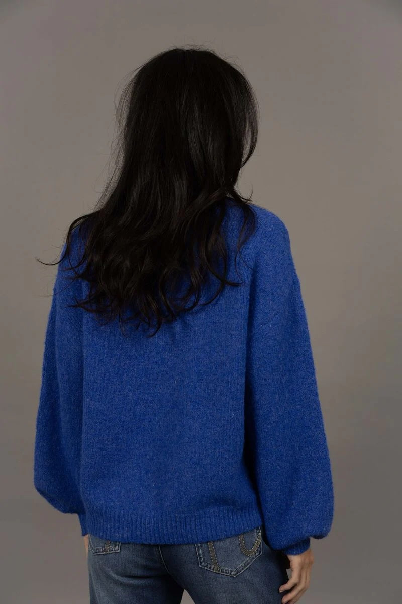 Nouveau V-Neck- Royal Blue