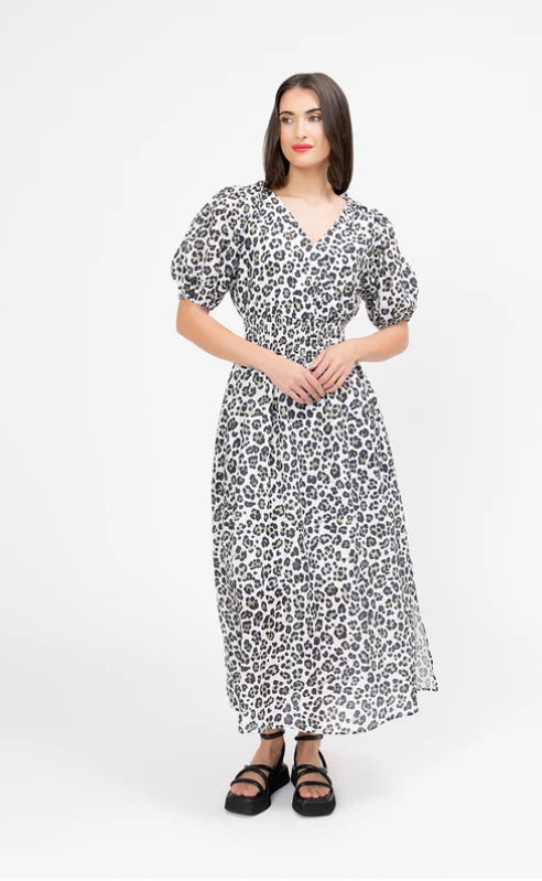 Skillful Midi Dress