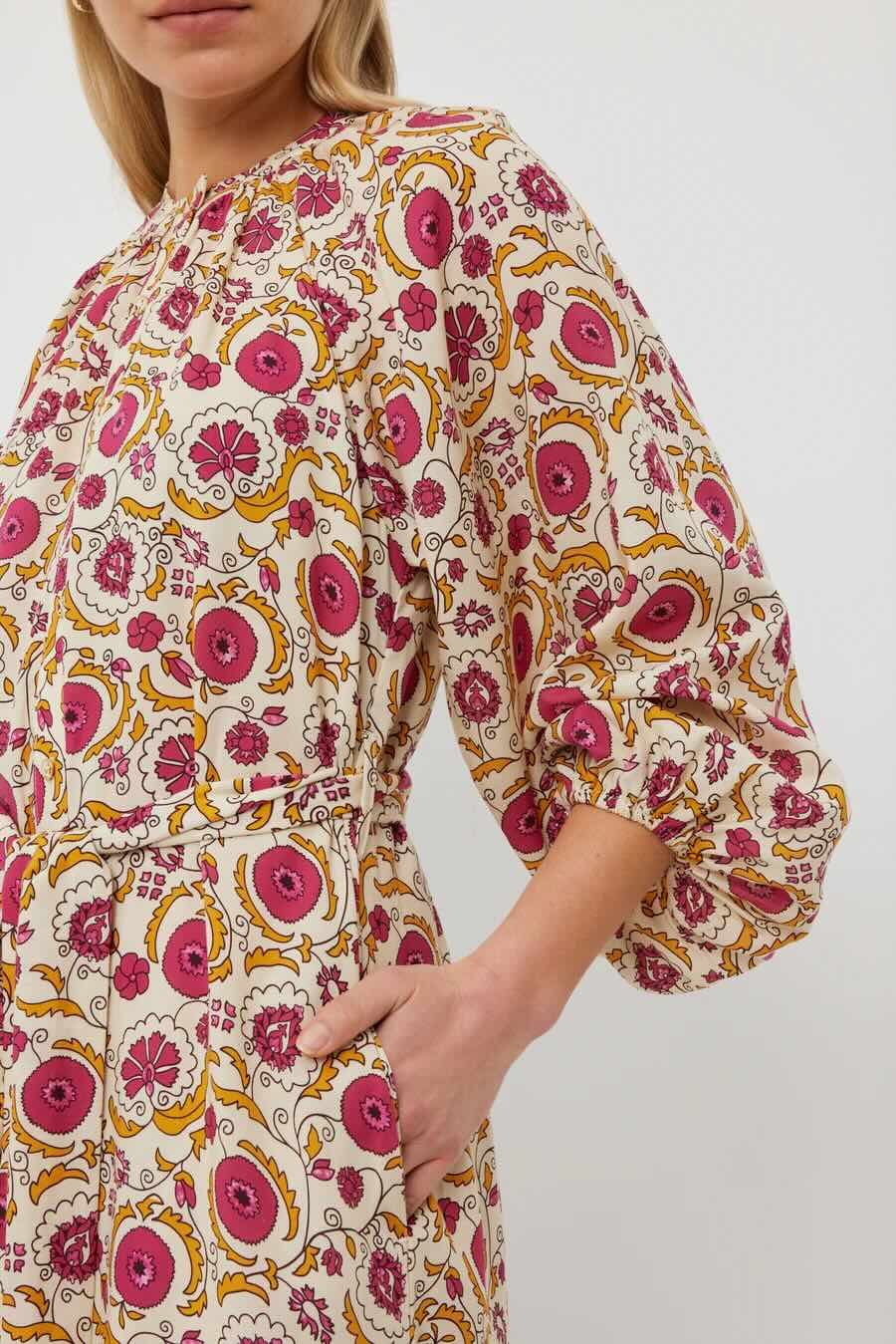 Relax Dress - Tapestry Print