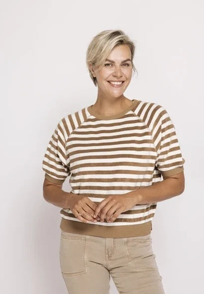 Inge T-Shirt - Beige Stripe