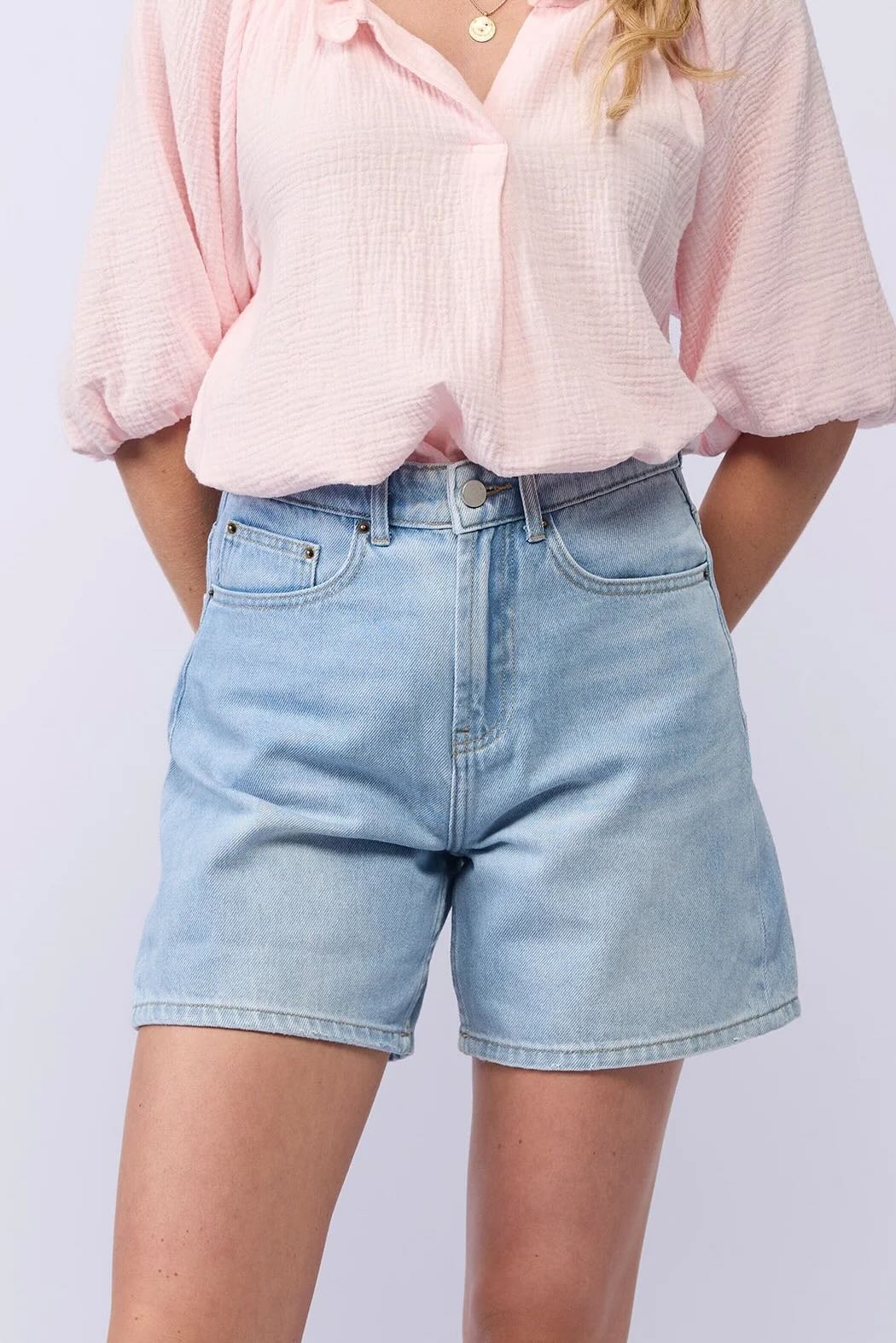 The Denim Short - Light Denim