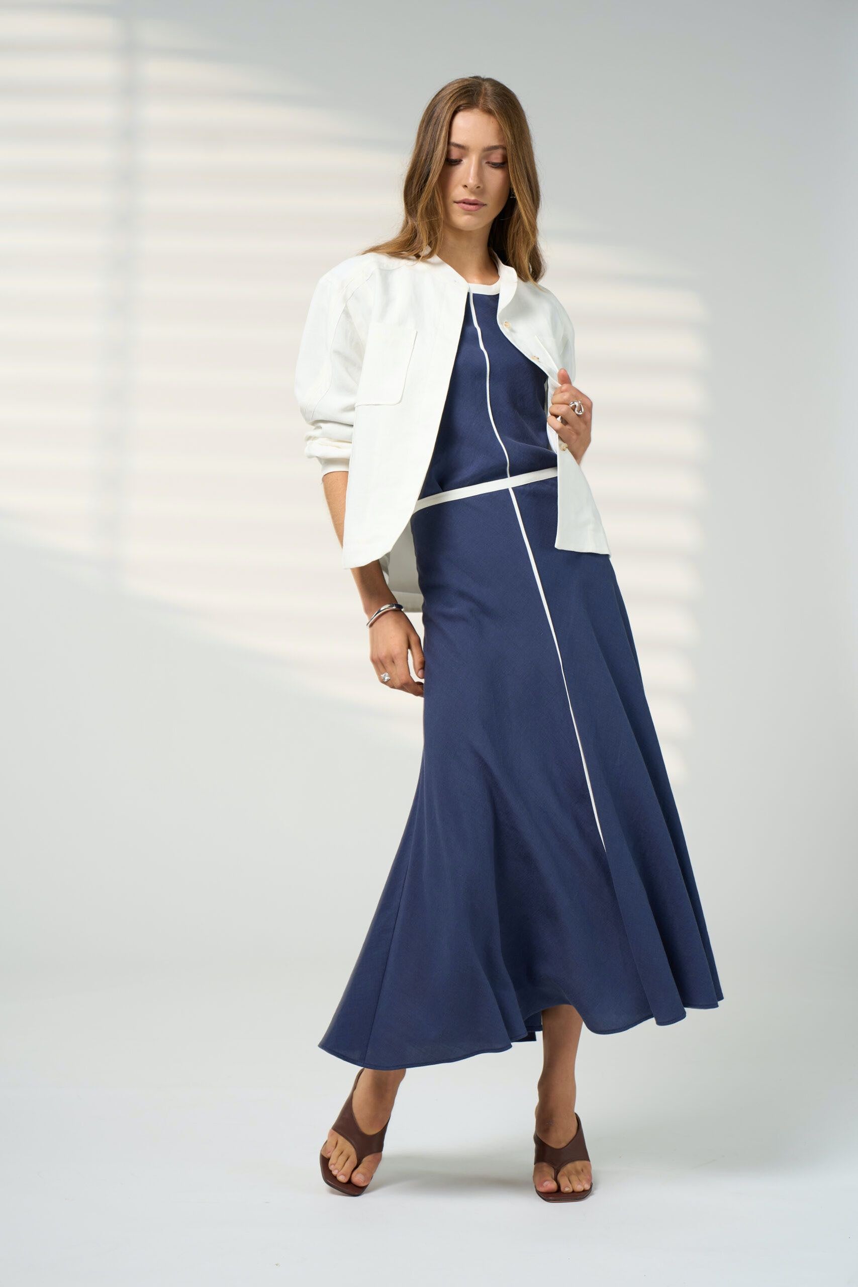 Duality Skirt - Navy/White