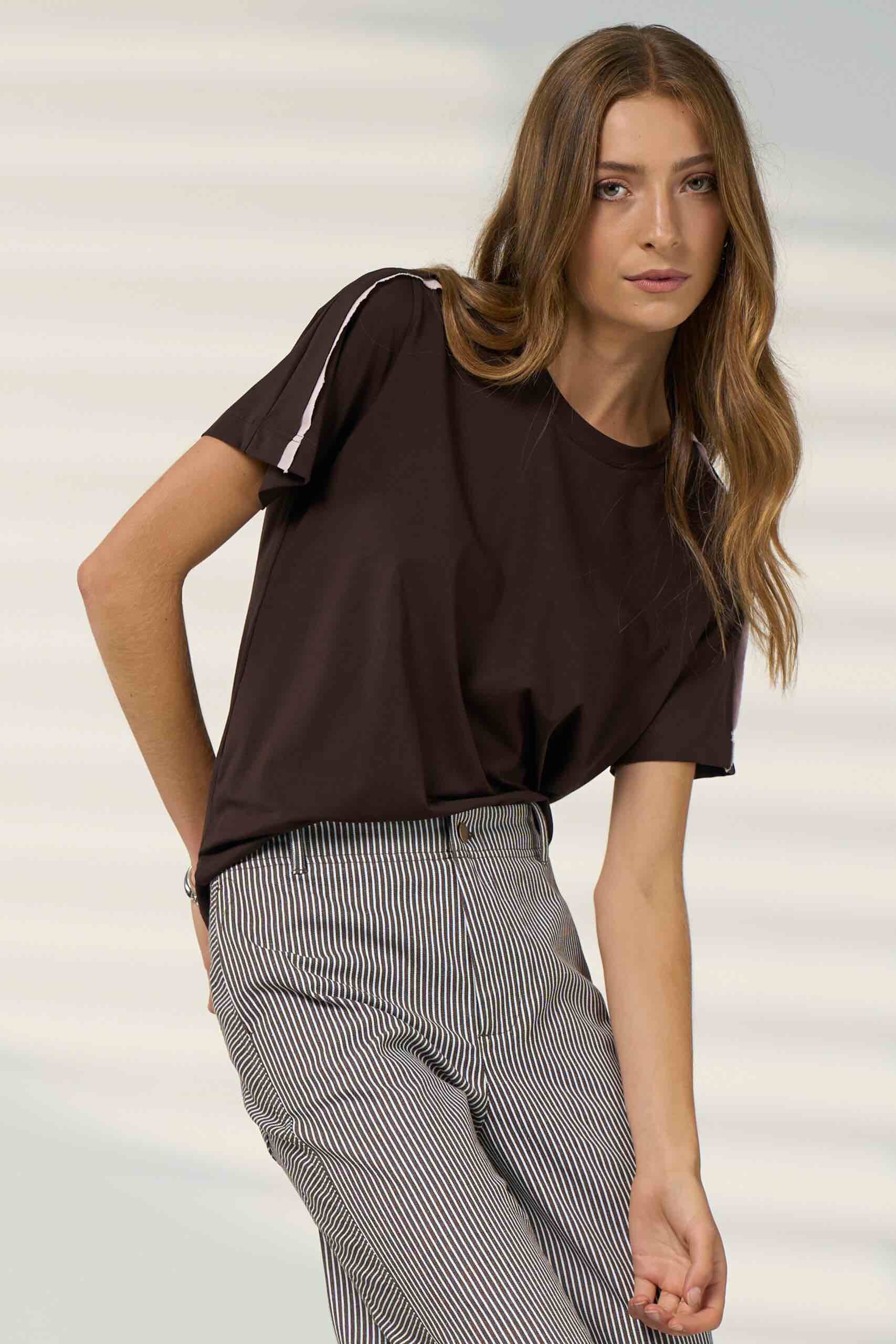 Duality Tee - Chocolate/Blush