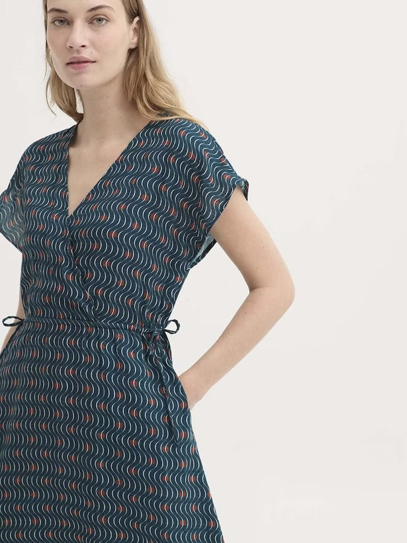 Hellenic Waves Print Midi Dress