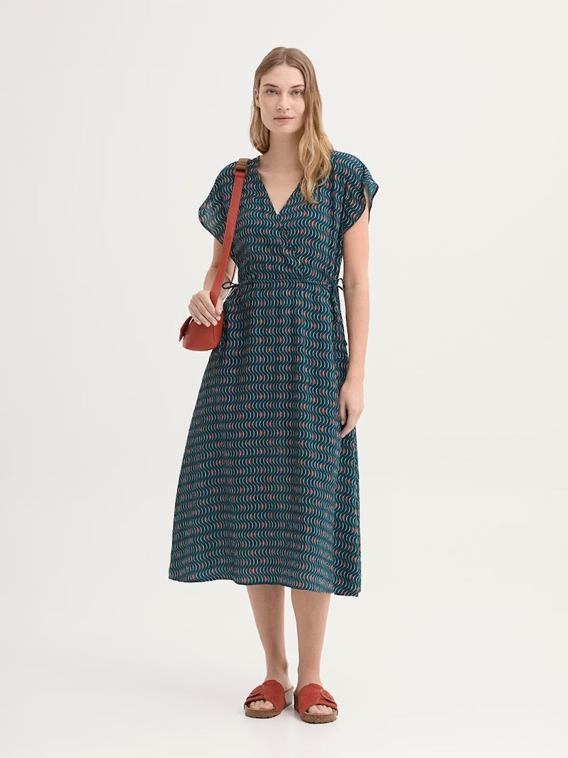 Hellenic Waves Print Midi Dress