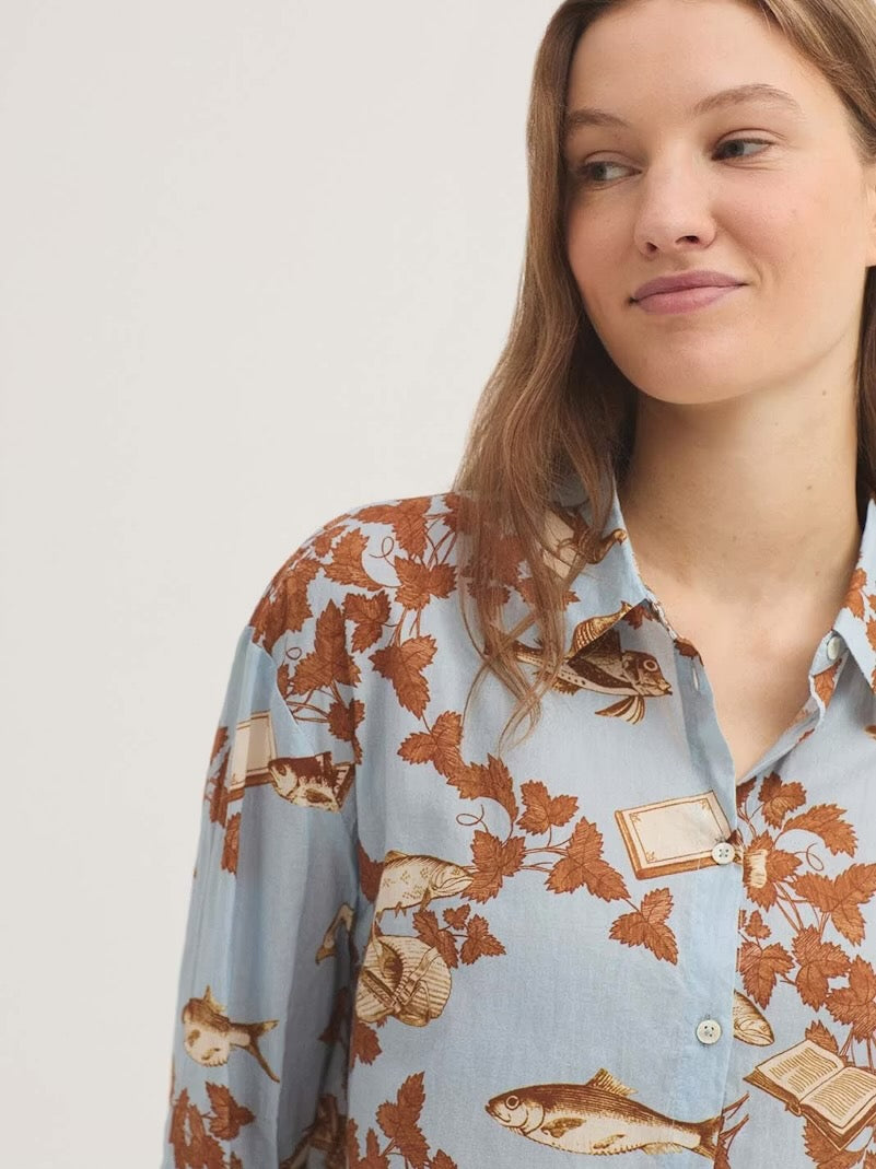 Midsummer Book Basic Shirt