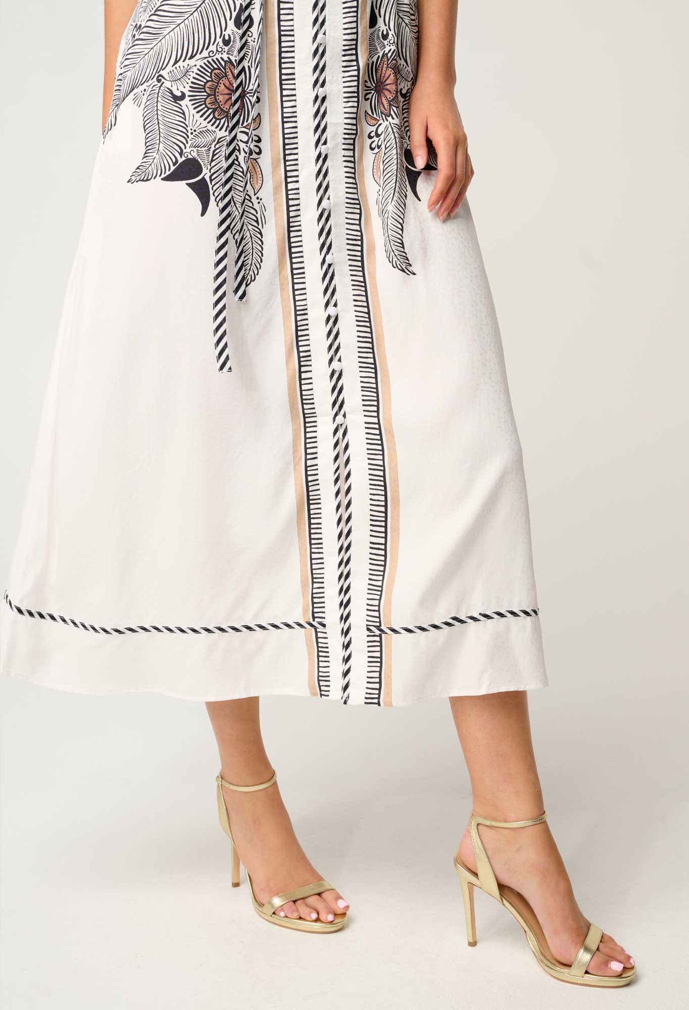 Malika Viscose Dobby Flutter Sleeve Dress In Ivory Casablanca
