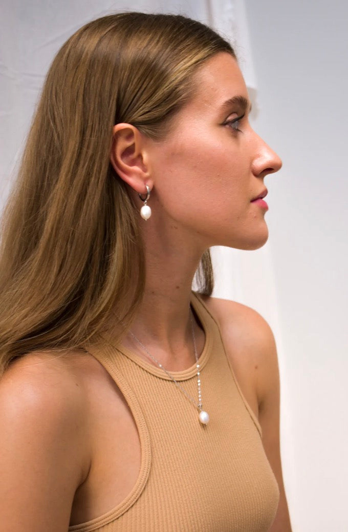 Grace Pearl Huggie Earrings - Gold