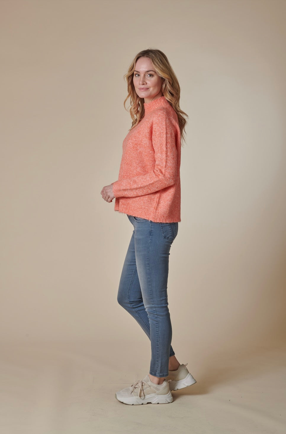 Aino Knit